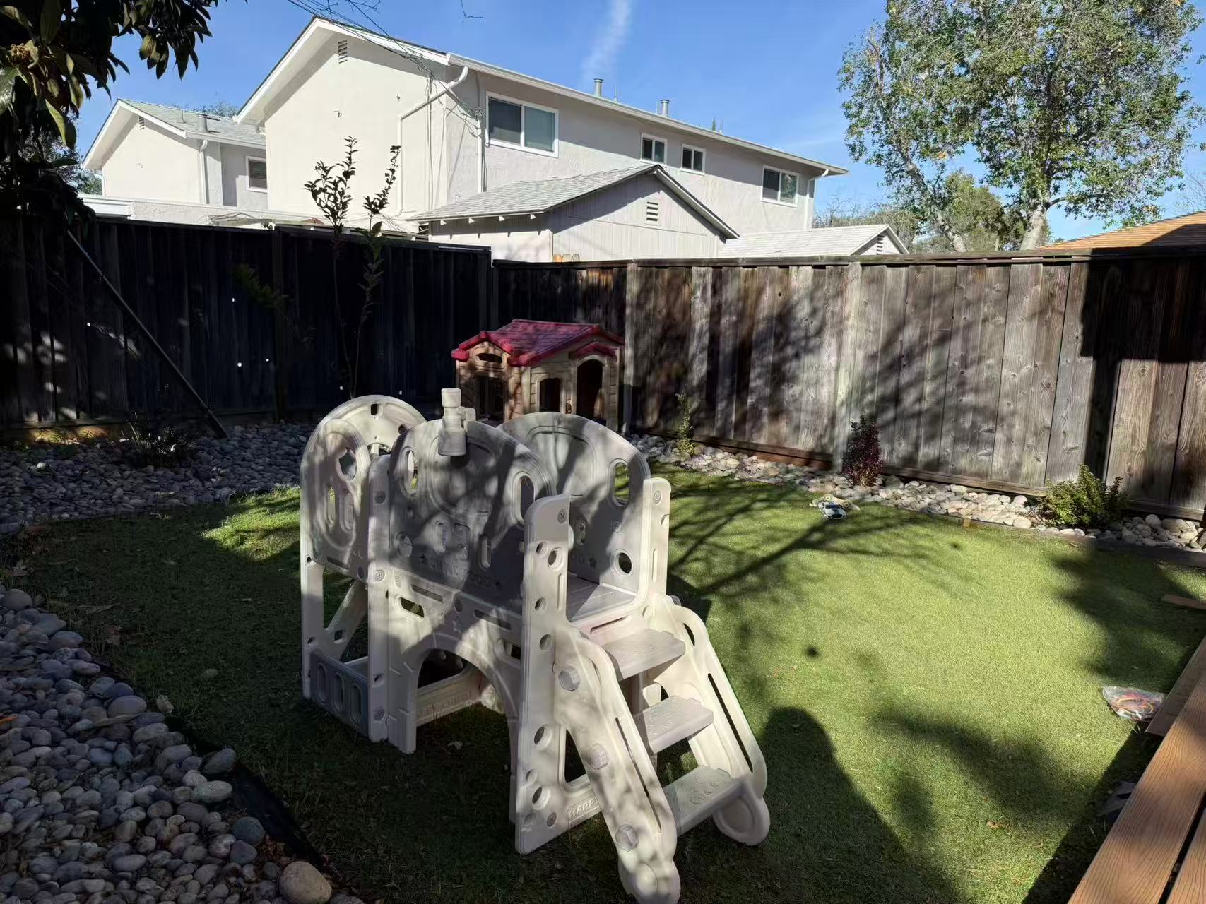 457073f71fbd0cad82a2a2dd9100e763